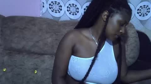 pretty online show from March 9, 9:41 pm