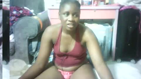 Toto online show from March 8, 5:54 pm