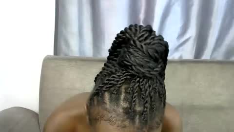 Snapshot of ebonyy_dream chatting on March 10, 2:28 am ebonyy_dream online show from March 10, 2:28 am