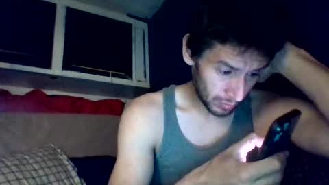 Snapshot of eccharles chatting on December 1, 4:32 pm eccharles online show from December 1, 4:32 pm