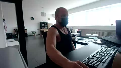 Echo online show from October 17, 11:58 am