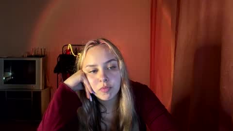 April online show from March 3, 7:54 pm