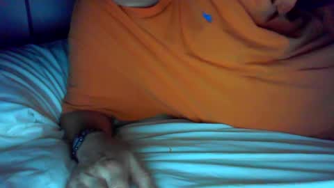 Snapshot of ed5189 chatting on October 6, 12:07 am ed5189 online show from October 6, 12:07 am