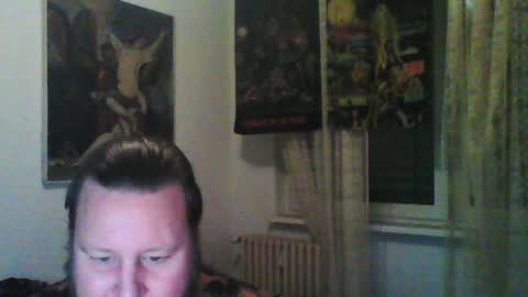Snapshot of eda666 chatting on January 26, 6:37 pm Edward online show from January 26, 6:37 pm