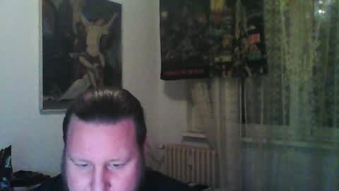 Snapshot of eda666 chatting on January 6, 6:31 pm Edward online show from January 6, 6:31 pm