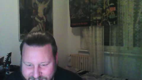Snapshot of eda666 chatting on January 2, 6:34 pm Edward online show from January 2, 6:34 pm
