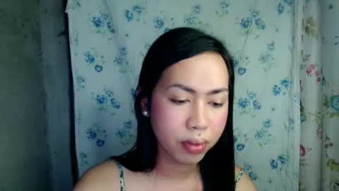 eddfox001 online show from May 12, 4:05 pm