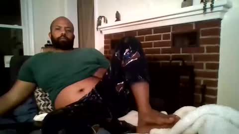 eddiejonez online show from January 2, 4:30 am