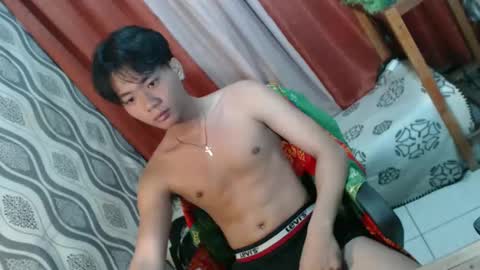 Snapshot of edelcum_xx chatting on February 11, 1:31 am edelcum_xx online show from February 11, 1:31 am