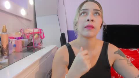 Snapshot of eden_paradise_ chatting on December 3, 6:33 pm BYANCA online show from December 3, 6:33 pm