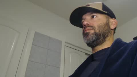 EdgeM online show from December 31, 2:47 pm