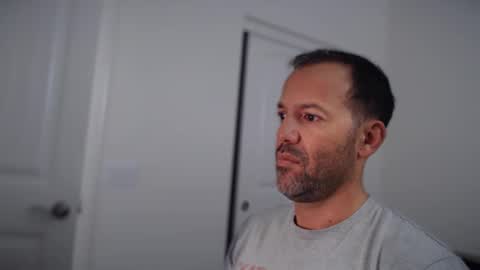 EdgeM online show from November 17, 7:49 pm