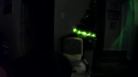 Snapshot of edgeofinsanity13 chatting on December 4, 7:39 pm Angel online show from December 4, 7:39 pm