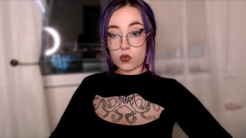 fickle demon made of clumps of matter online show from October 15, 8:42 pm