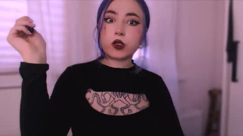 Snapshot of ediefris chatting on September 12, 1:35 pm fickle demon made of clumps of matter online show from September 12, 1:35 pm