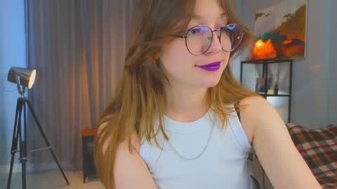 Snapshot of edithbrucker chatting on January 24, 6:14 am Im Sally Im new here lets meet online show from January 24, 6:14 am