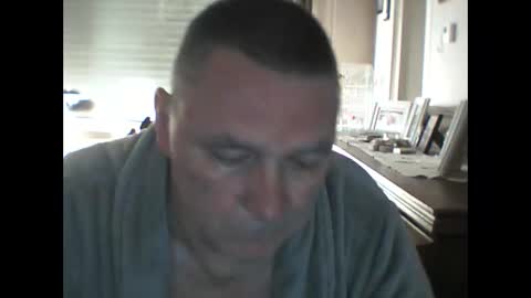 Snapshot of edje59a chatting on March 4, 7:08 am Eddy online show from March 4, 7:08 am