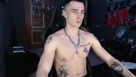 Eduar online show from January 10, 1:38 pm