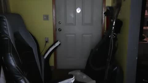 edwardaims_2please online show from March 3, 3:57 am