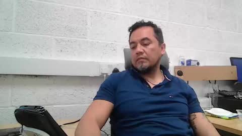 EdM online show from March 25, 4:14 pm