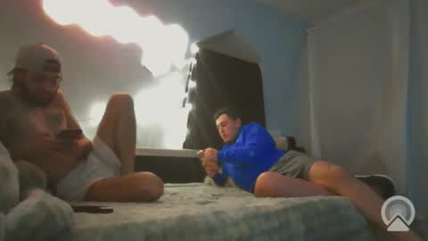 Grisales Private online show from February 17, 1:15 am