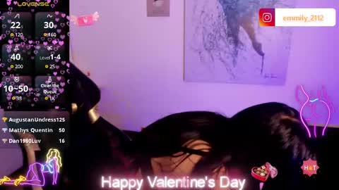 Snapshot of eemily_1 chatting on February 14, 10:04 pm eemily_1 online show from February 14, 10:04 pm