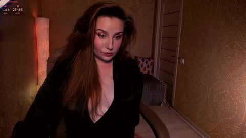 eesmaaarr online show from May 12, 11:14 pm