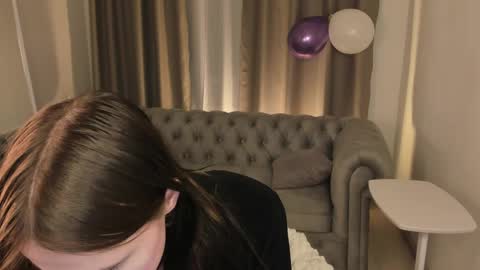 Effie Mur online show from April 11, 10:58 pm