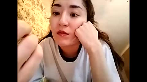 Effy online show from September 15, 1:01 pm