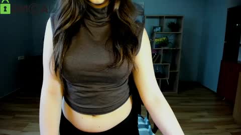 Effy Royse online show from April 9, 5:55 am