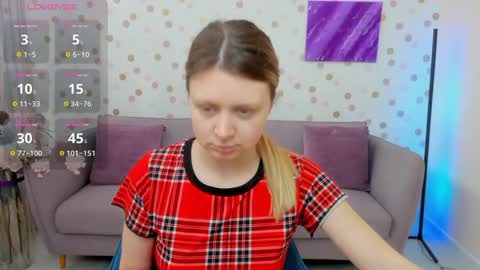 Snapshot of effyangel chatting on March 12, 6:40 am Effy online show from March 12, 6:40 am