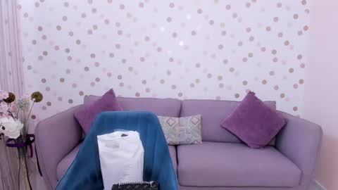 Snapshot of effyangel chatting on February 25, 6:36 am Effy online show from February 25, 6:36 am