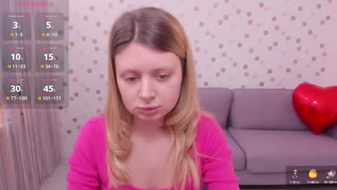 Snapshot of effyangel chatting on February 14, 9:24 am Effy online show from February 14, 9:24 am