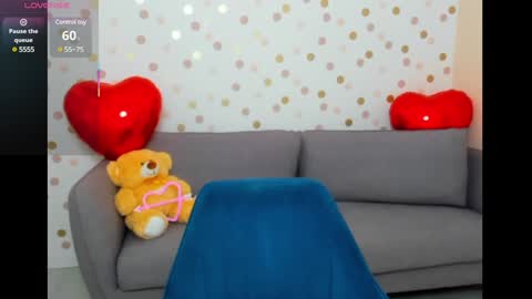 Snapshot of effyangel chatting on January 24, 6:24 am Effy online show from January 24, 6:24 am