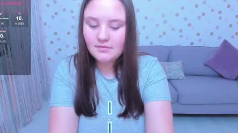 Snapshot of effyangel chatting on February 15, 5:39 pm Effy online show from February 15, 5:39 pm
