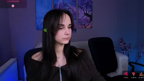 effysosweet online show from January 9, 10:21 am