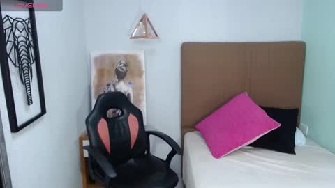 Stefany  online show from February 20, 3:12 am