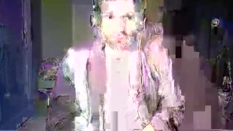 Snapshot of eheh60800 chatting on January 3, 12:43 am eheh60800 online show from January 3, 12:43 am