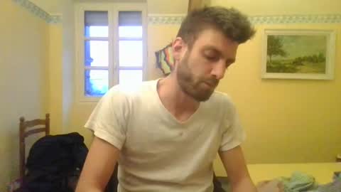 Snapshot of eheh60800 chatting on February 7, 8:01 am eheh60800 online show from February 7, 8:01 am