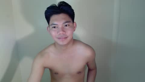 Snapshot of eian19 chatting on September 20, 9:12 am eian19 online show from September 20, 9:12 am