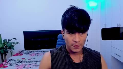 eiden_allenx1 online show from February 10, 4:08 am