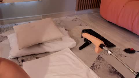 Eilin online show from February 3, 3:27 pm