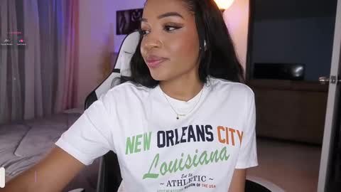 eimi   online show from February 24, 1:02 am