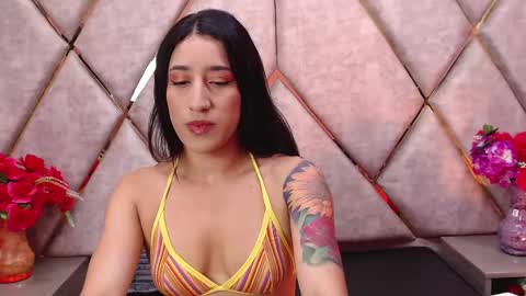 eimy_cutte online show from February 3, 12:14 pm
