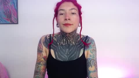 Snapshot of eimytatto_ chatting on January 24, 9:04 pm Carla online show from January 24, 9:04 pm