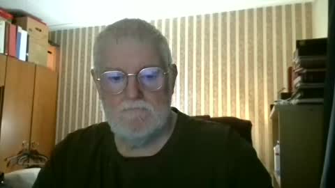 eketman1964 online show from March 30, 10:32 pm