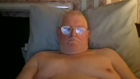 eketman1964 online show from April 11, 11:09 pm