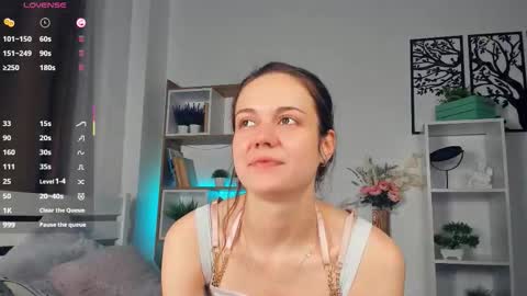 Elis 3 online show from October 17, 9:30 pm