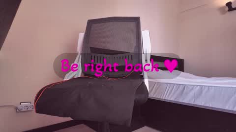 Ela online show from November 1, 5:56 pm