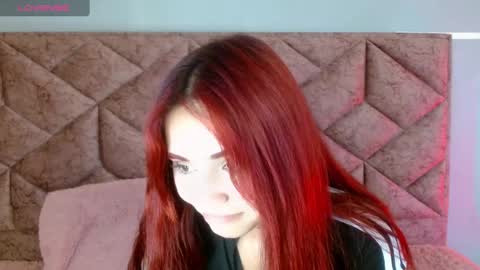 Elaia online show from March 12, 3:18 pm